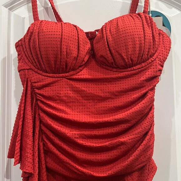 RHODE red textured dot one piece S(4-6) - Picture 3 of 10